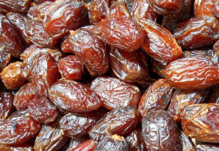 DATES